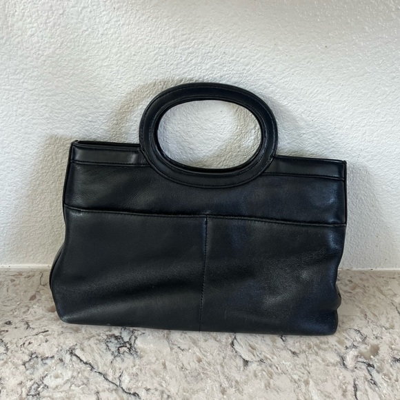 Vintage Marlo Black Leather Handbag with Circular Handle - Picture 1 of 5